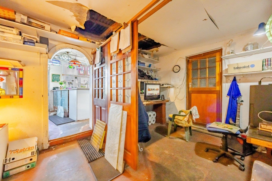 3 Bedroom Property for Sale in Lakeside Western Cape